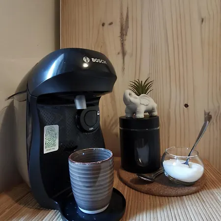 La Perriere, 韦尔东的埃斯帕隆